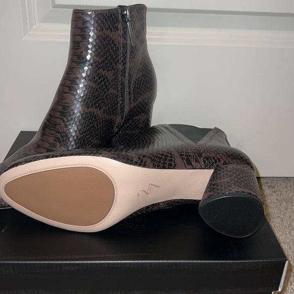 NIB Chocolate Snake-print Boots - Picture 3 of 3